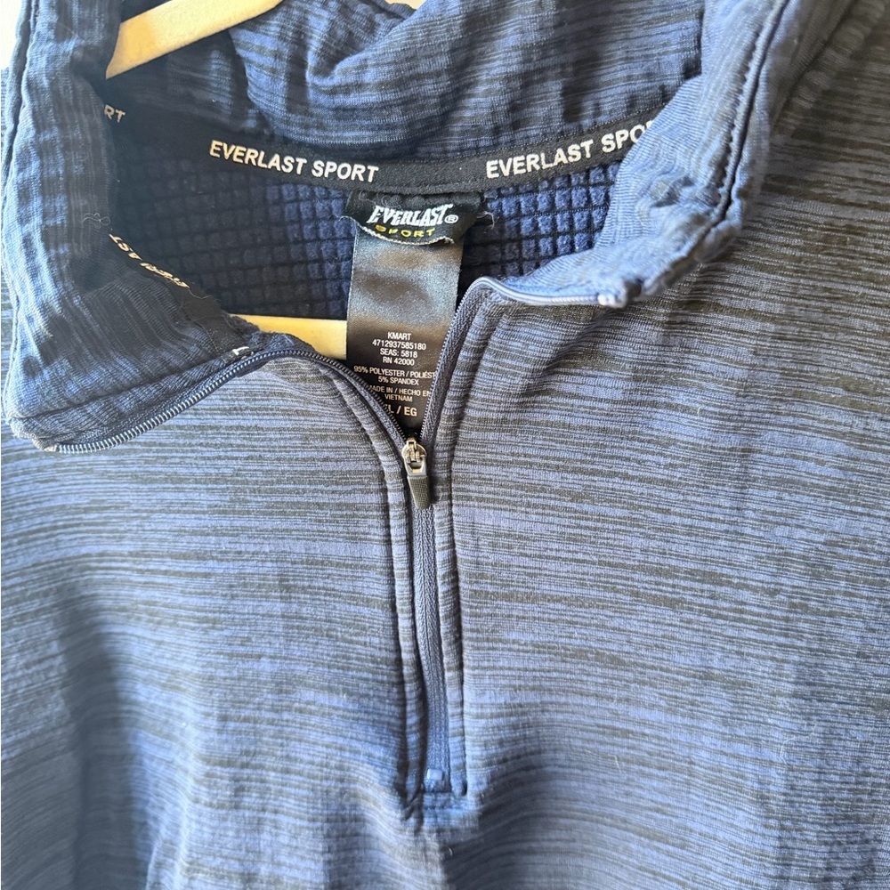 Everlast Sport Men's Navy Zip-Up Sweater - Picture 2 of 6